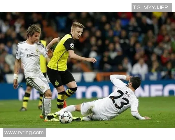 足球明星脸书账号揭秘球迷互动新平台的崛起与影响