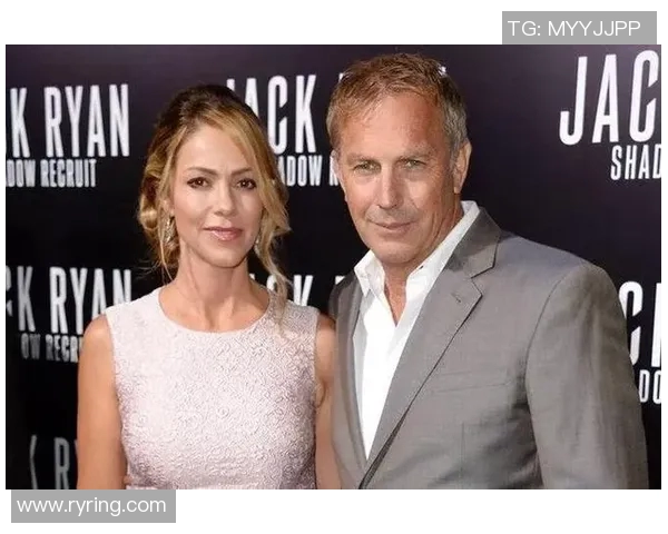 足球明星与妻子的年龄差异揭秘及其对婚姻生活的影响分析